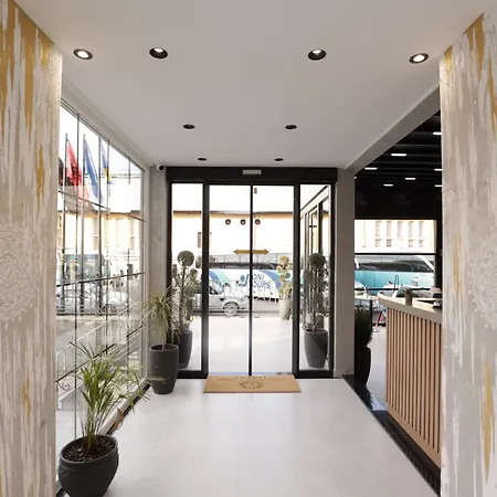 Resiidence 4* Tirana