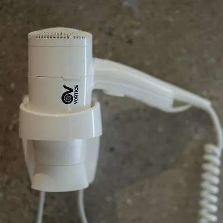 Resiidence 4* ティラナ